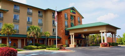 Holiday Inn Express Hotel & Suites Bluffton