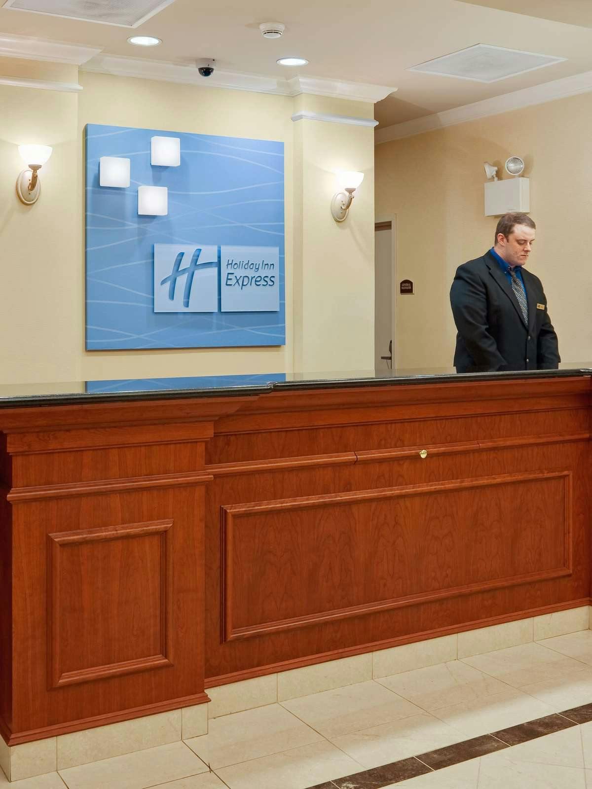 Hotel Holiday Inn Express Hotel & Suites Bethlehem photo 4