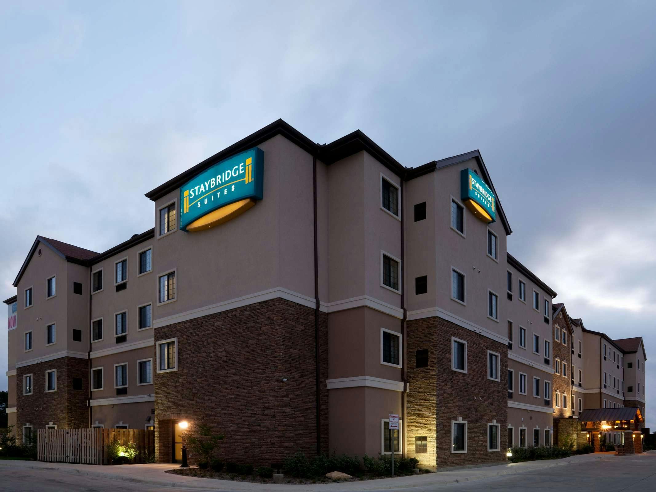 Staybridge Suites San Antonio SeaWorld