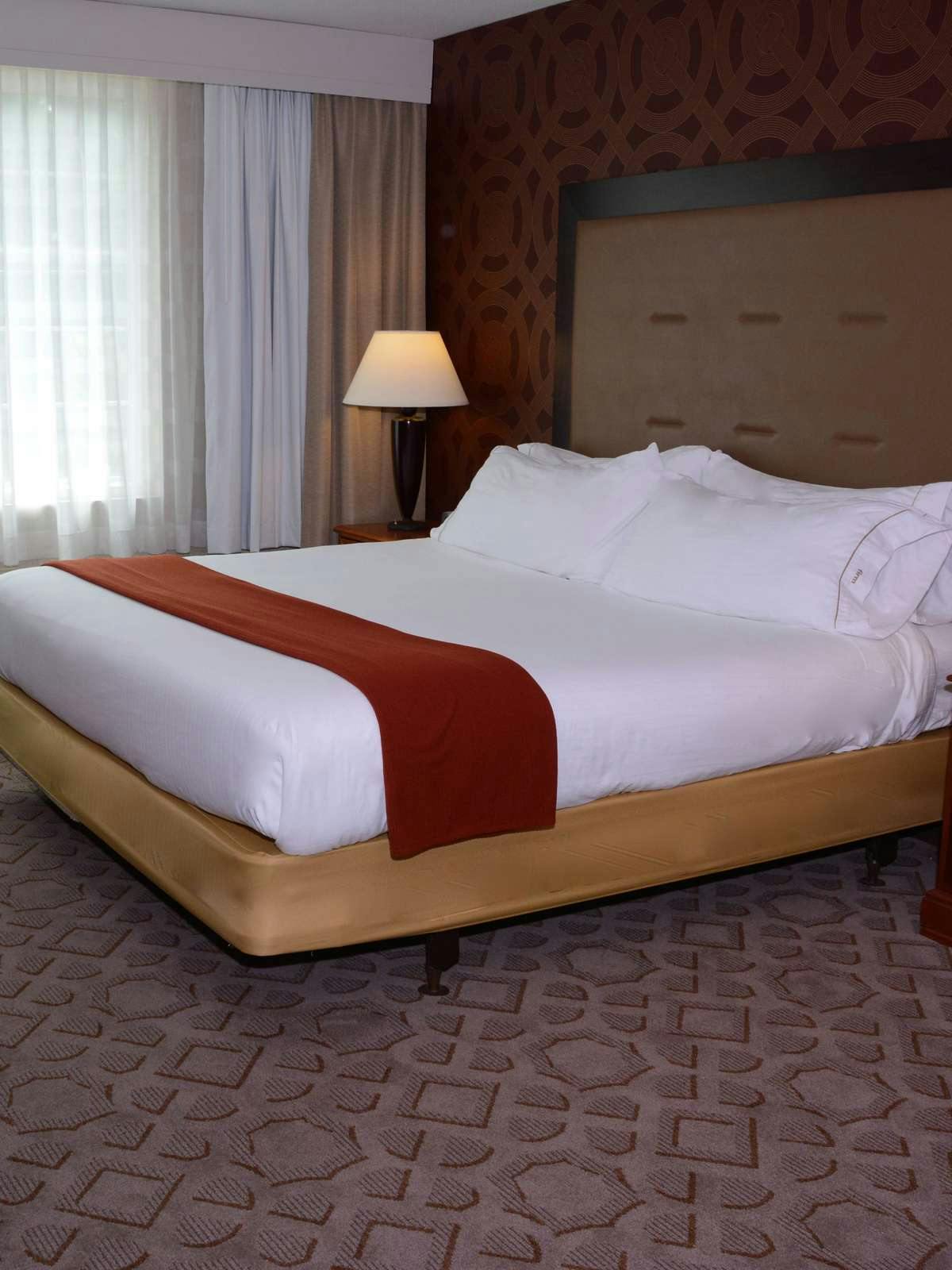Hotel Holiday Inn Express Poughkeepsie photo 1