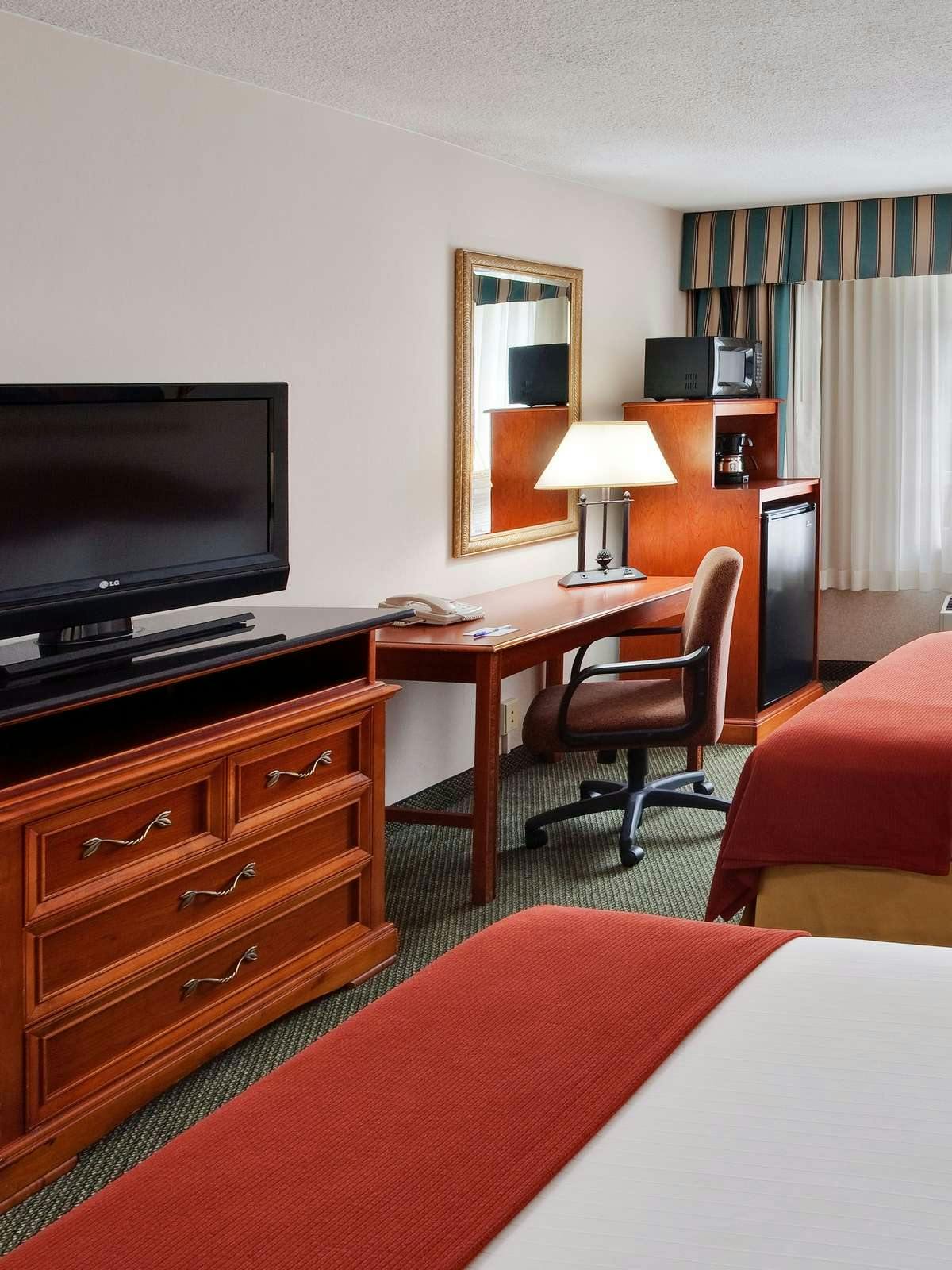 Hotel Holiday Inn Express Poughkeepsie photo 2