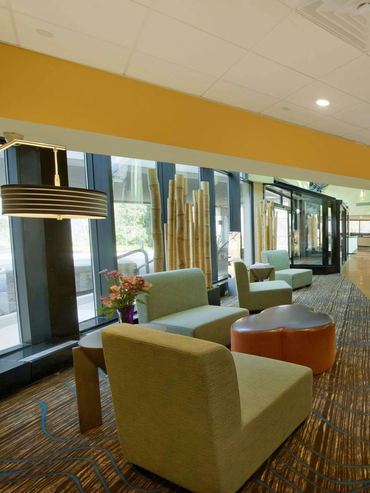 Hotel Holiday Inn Express Princeton Southeast photo 4