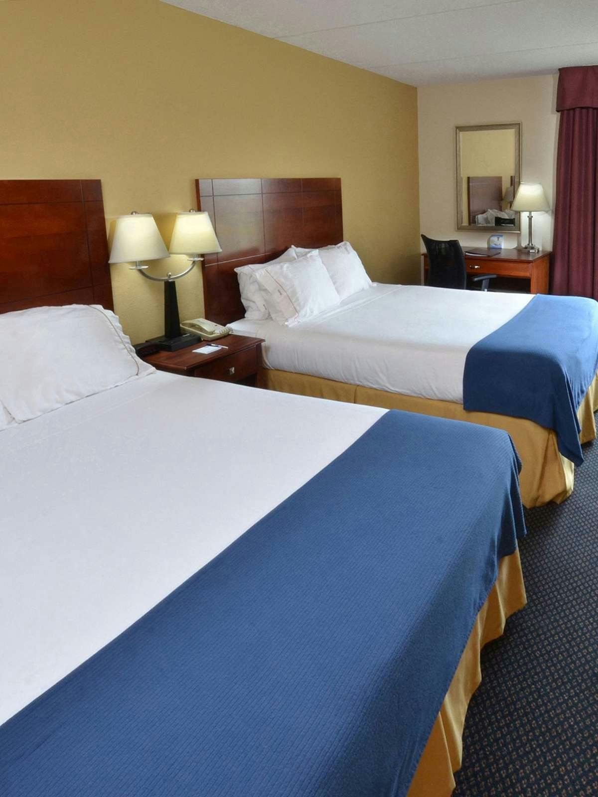 Hotel Holiday Inn Express Richmond photo 2