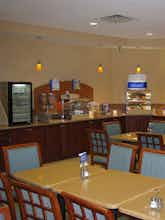 Hotel Holiday Inn Express RIchmond Downtown photo 5