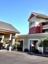 Hotel Holiday Inn Express Roseburg photo 4