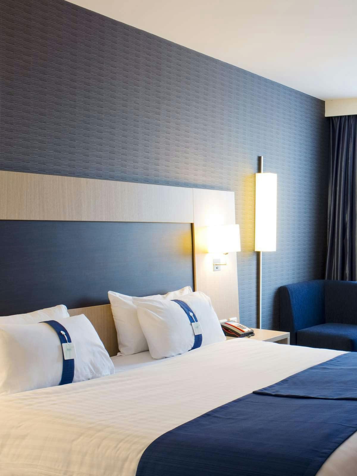 Hotel Holiday Inn Express Rotherham North photo 1