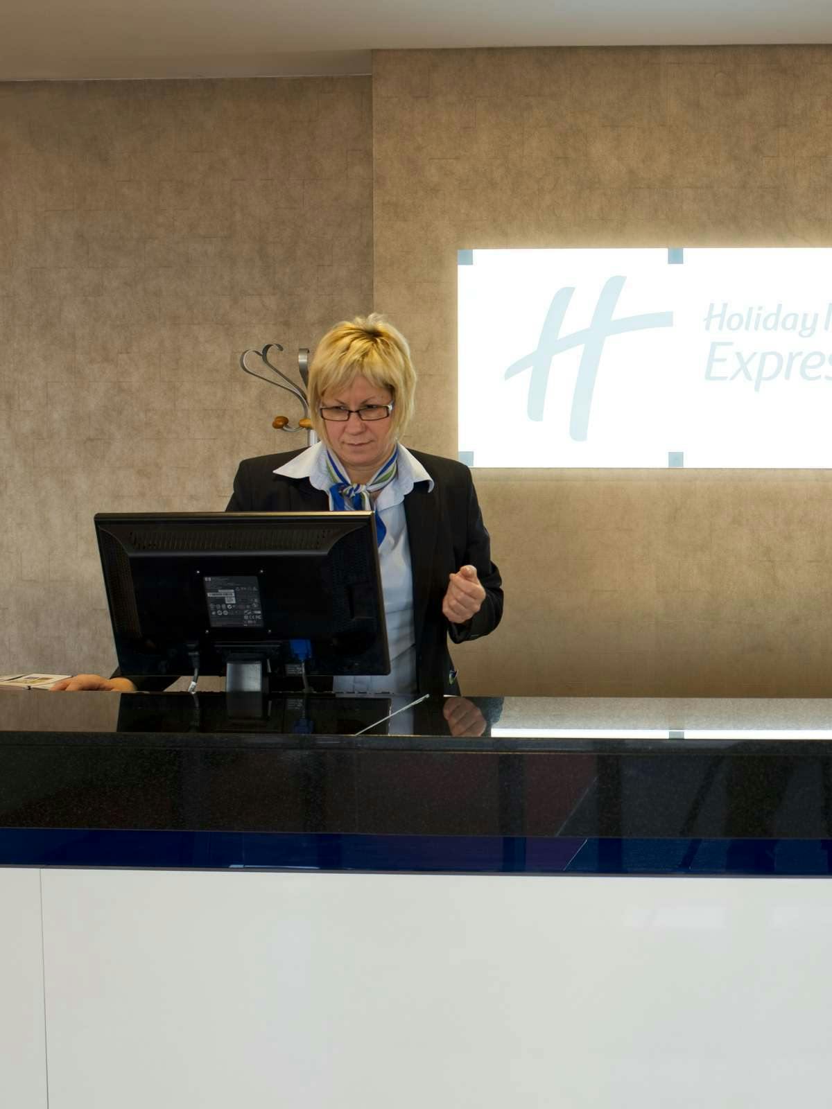 Hotel Holiday Inn Express Rotherham North photo 4