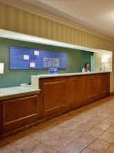 Hotel Holiday Inn Express Saint Simons Island photo 4