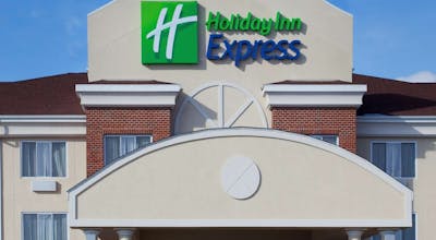 Holiday Inn Express Rochelle