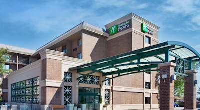 Holiday Inn Express Rolling Meadows Schaumburg Area