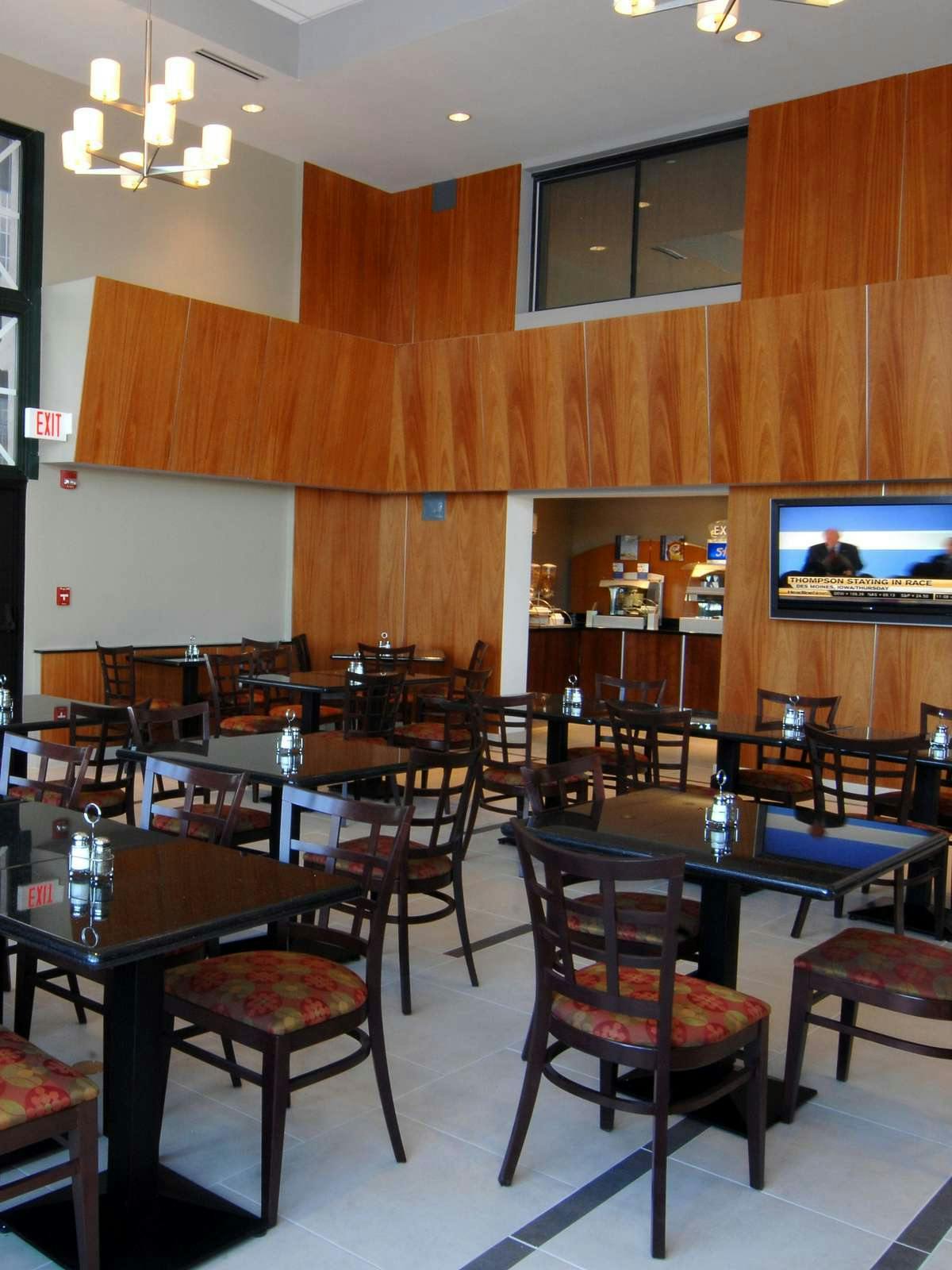 Hotel Holiday Inn Express Rolling Meadows Schaumburg Area photo 5