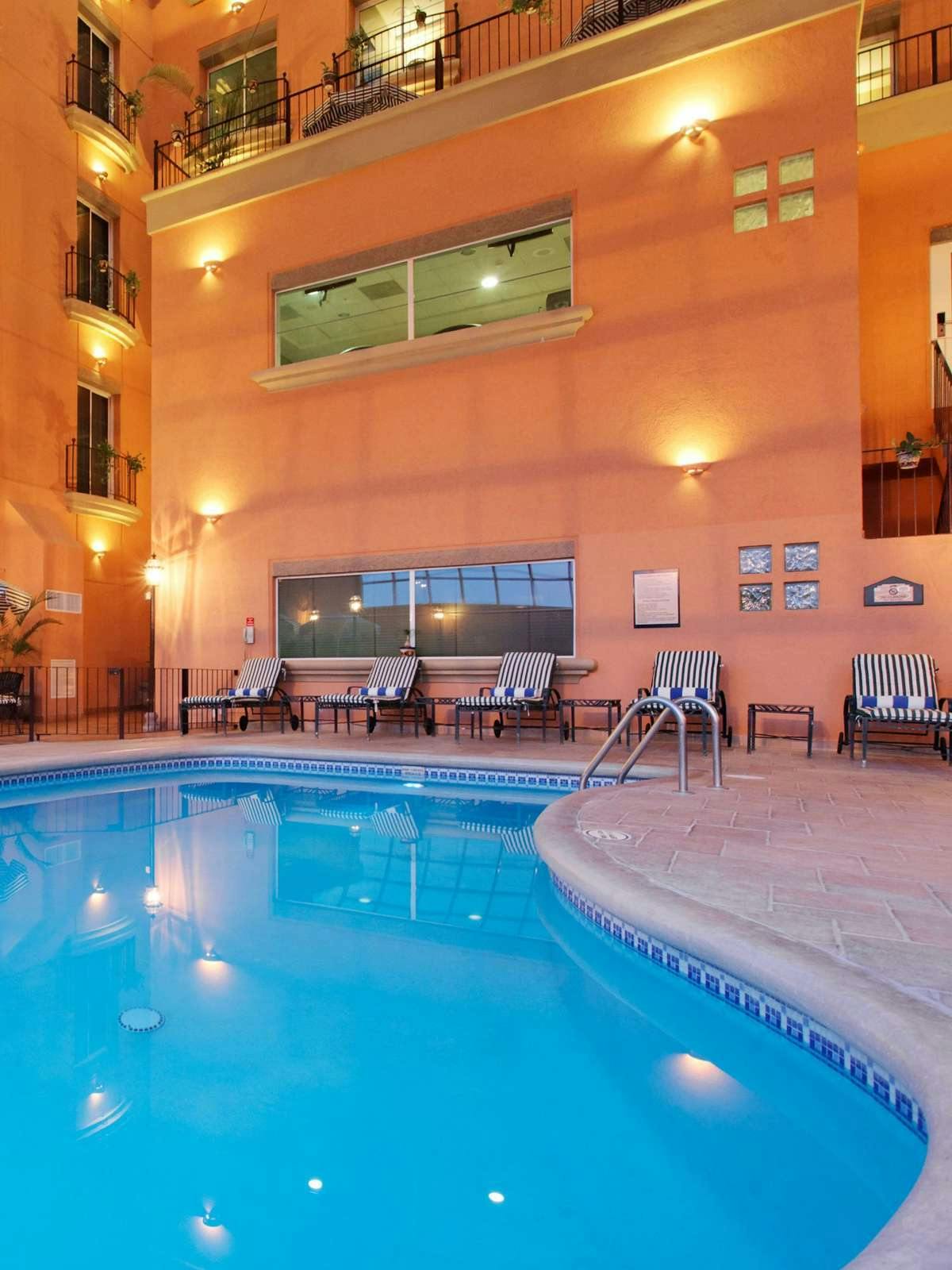 Hotel Holiday Inn Express Silao-Aeropuerto Bajio photo 5