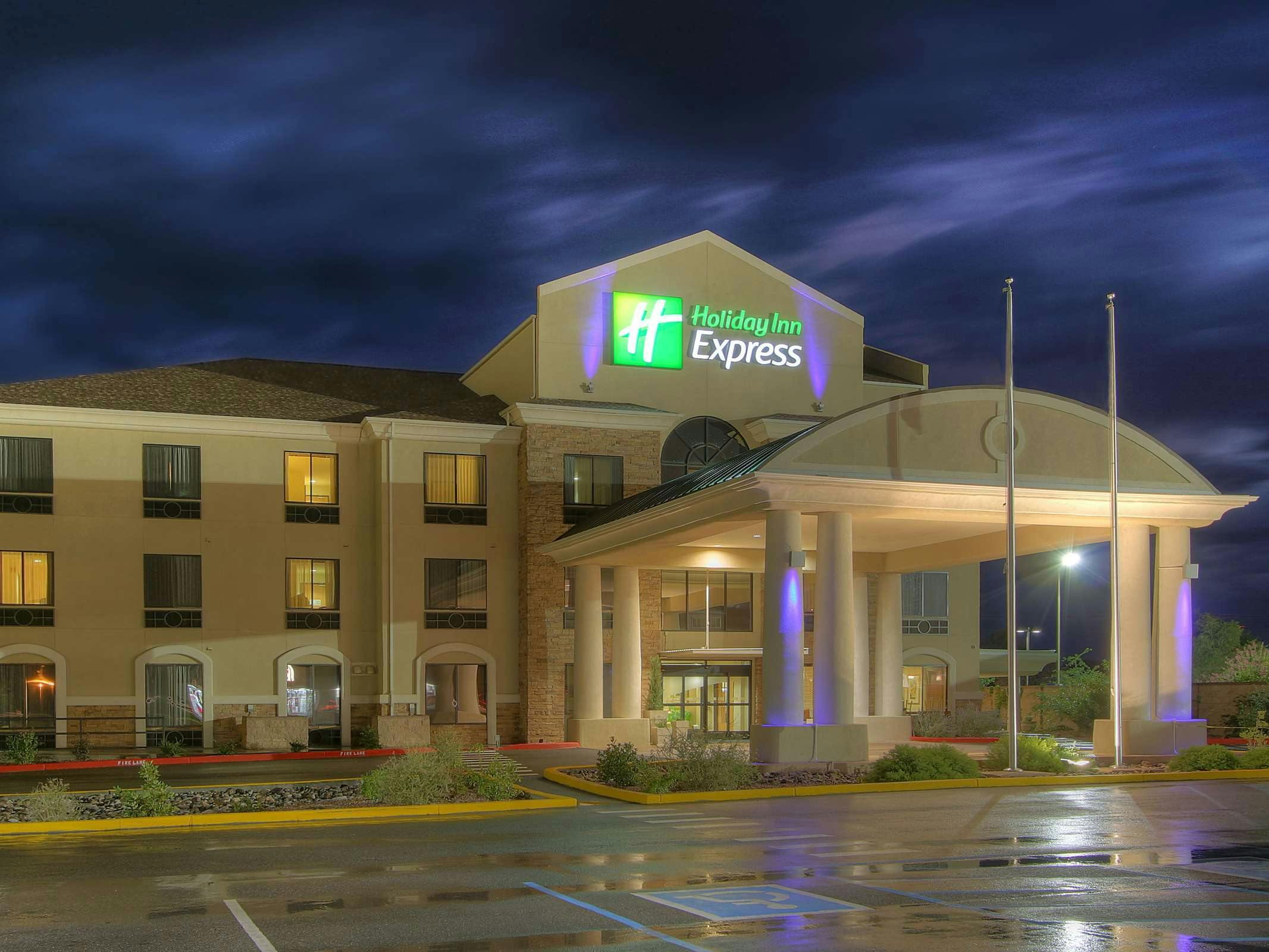 Holiday Inn Express Socorro