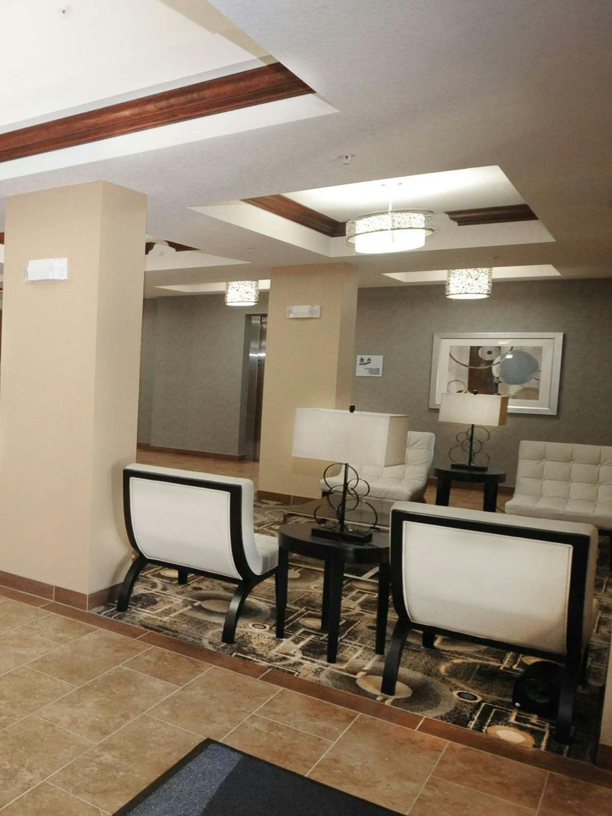 Hotel Holiday Inn Express Somerset photo 4