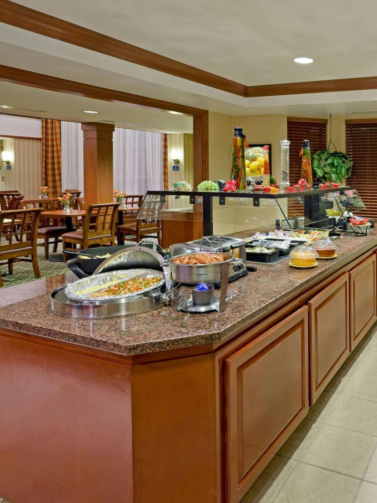 Hotel Staybridge Suites Philadelphia Mt. Laurel photo 1