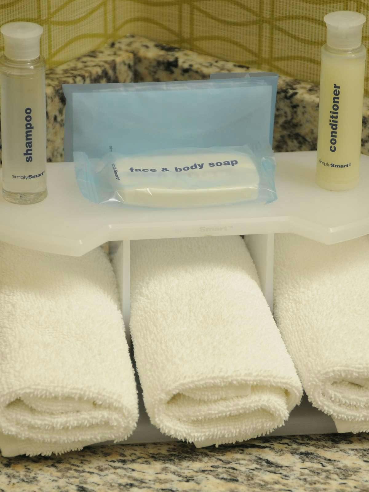 Hotel Holiday Inn Express Stephens City photo 2