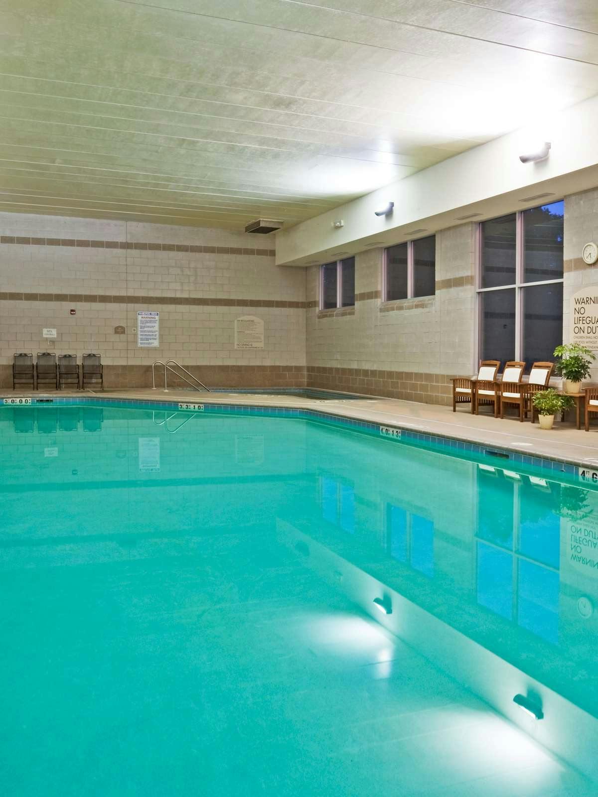 Hotel Holiday Inn Express St Croix Valley photo 2