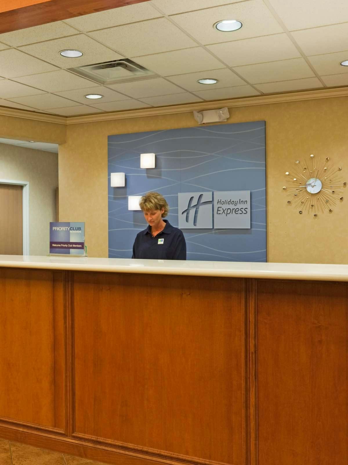 Hotel Holiday Inn Express St Croix Valley photo 1