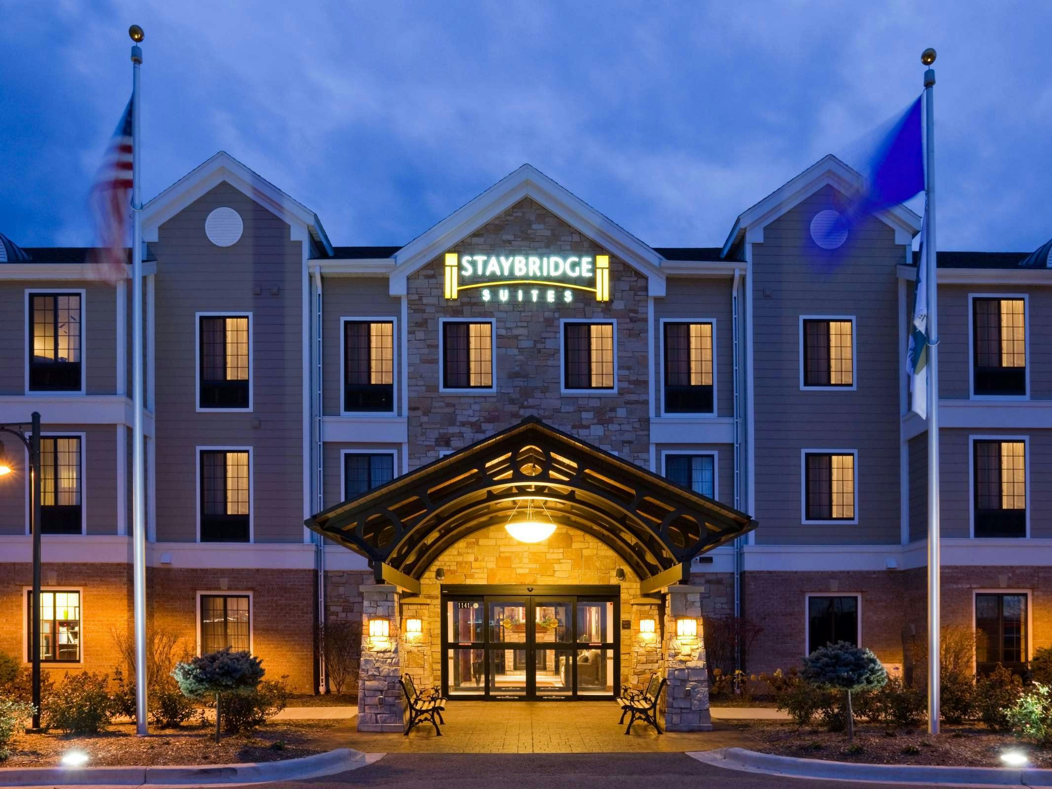 Staybridge Suites Oconomowoc