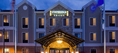 Staybridge Suites Oconomowoc