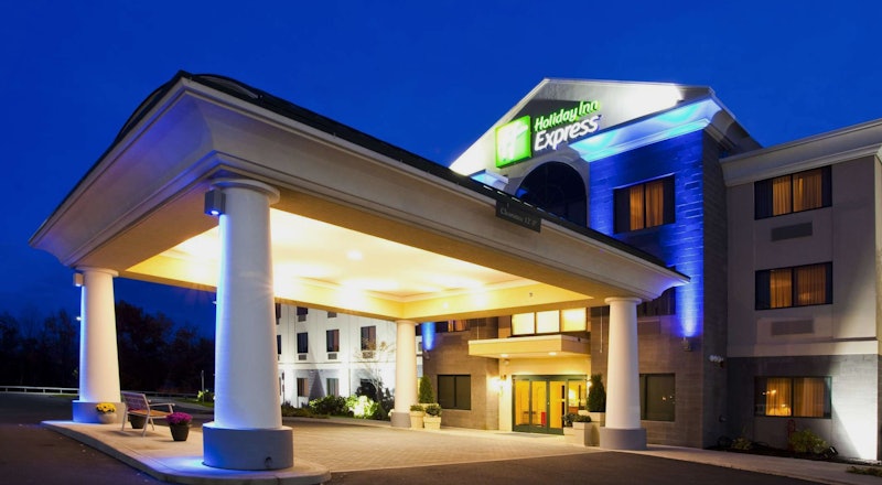 Last Minute Hotel Deals In Syracuse Hoteltonight