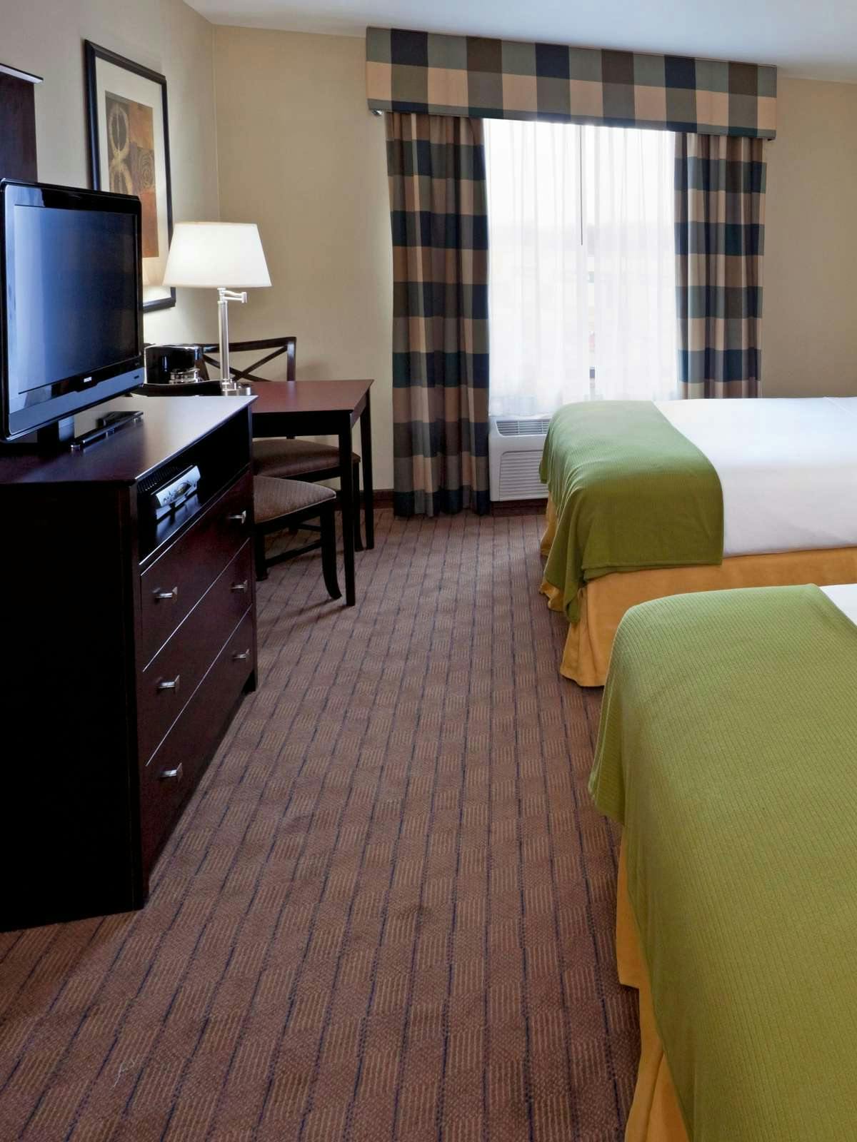 Hotel Holiday Inn Express Syracuse North photo 2