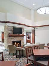 Hotel Staybridge Suites Oakville Burlington photo 3
