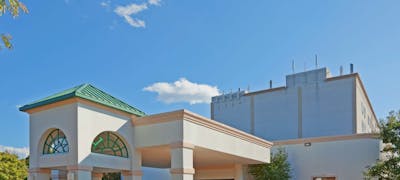 Holiday Inn Express Stony Brook Long Island