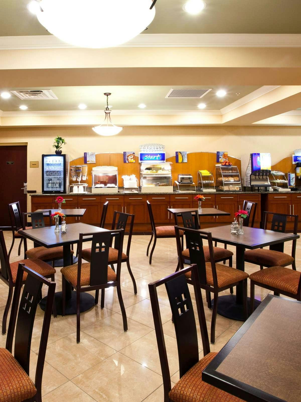 Hotel Holiday Inn Express Stuart photo 3