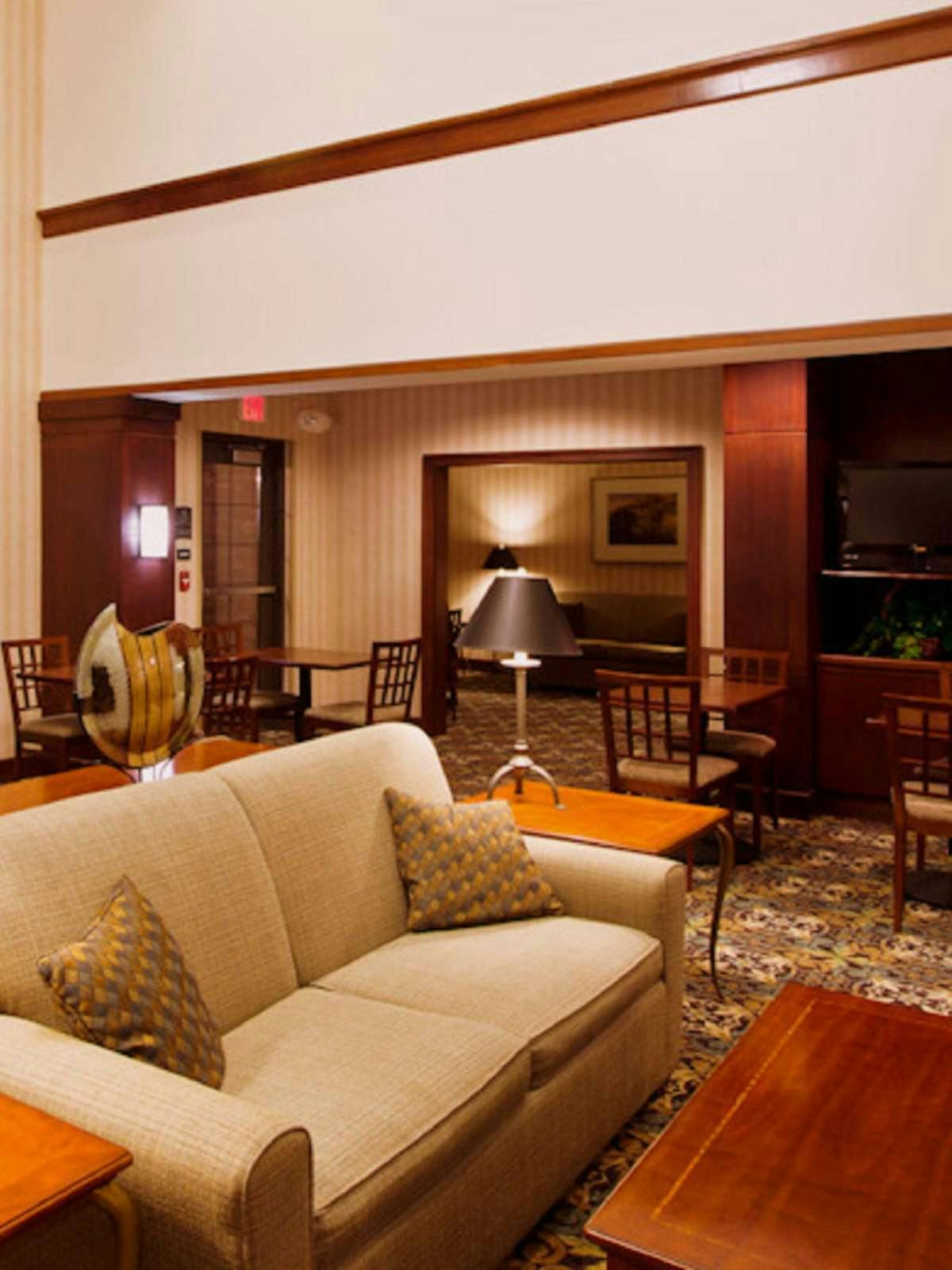 Hotel Staybridge Suites Novi photo 4