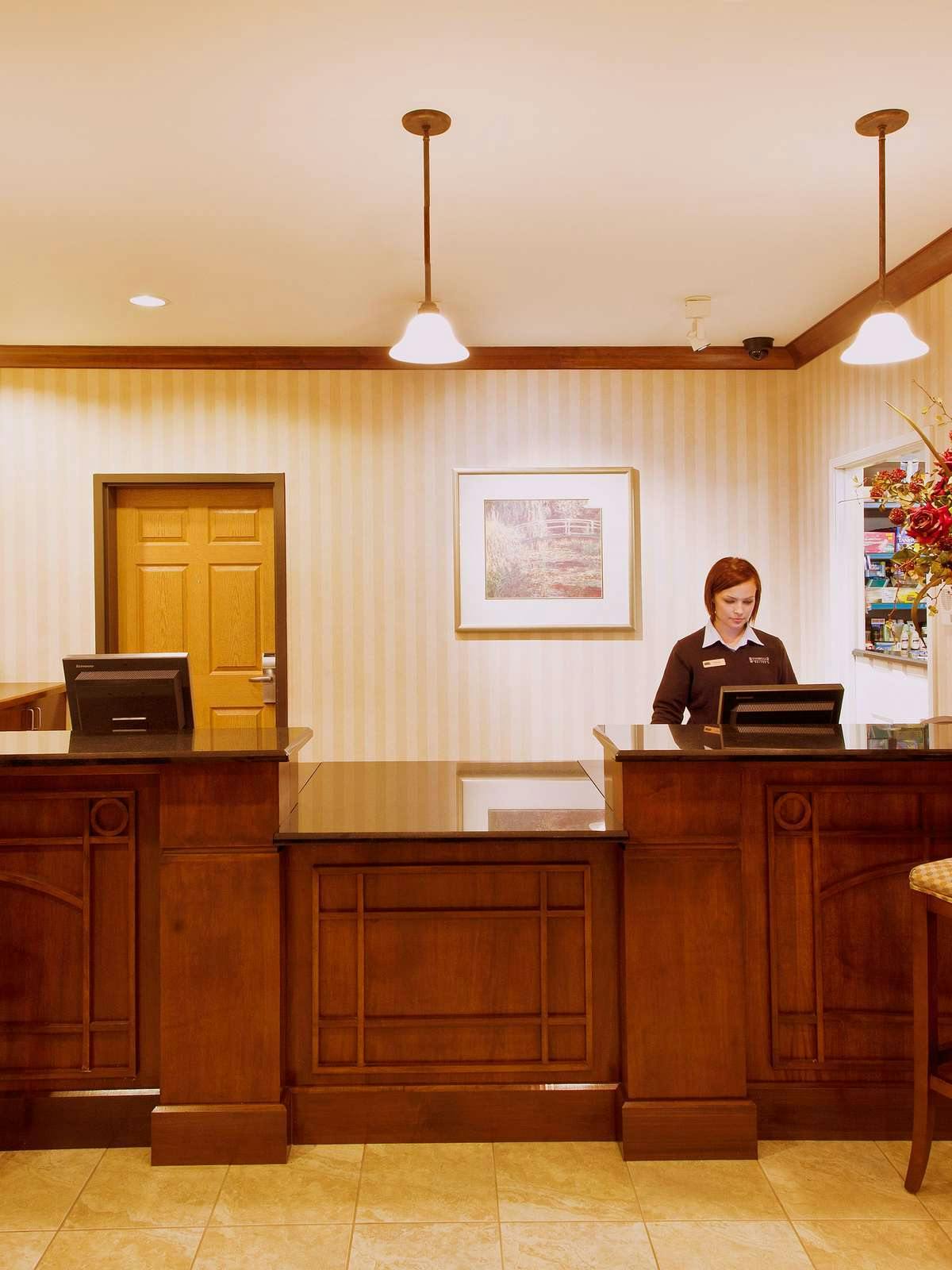 Hotel Staybridge Suites Novi photo 5