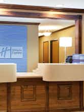 Hotel Holiday Inn Express Tuscola photo 4