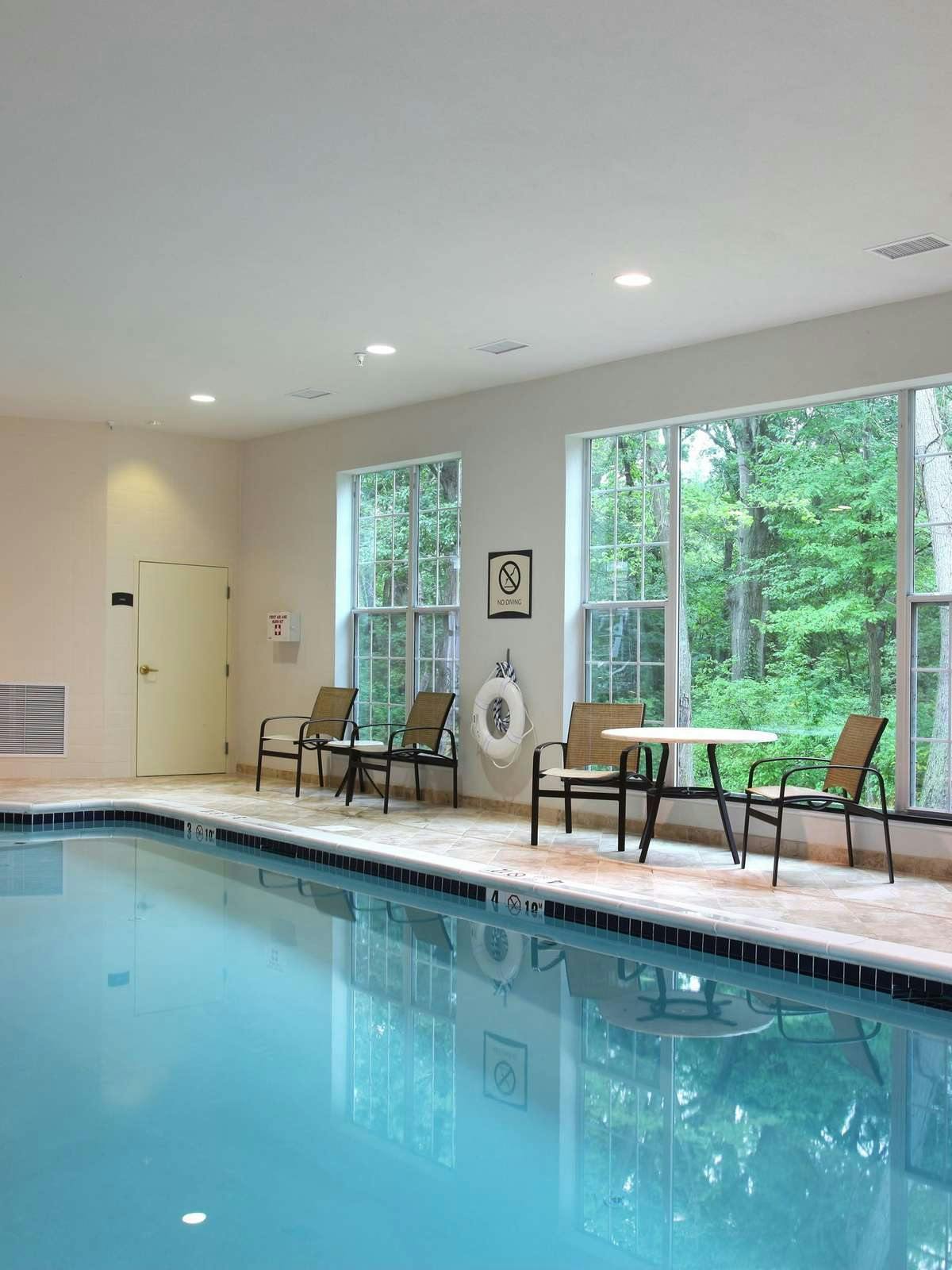 Hotel Staybridge Suites North Brunswick photo 5