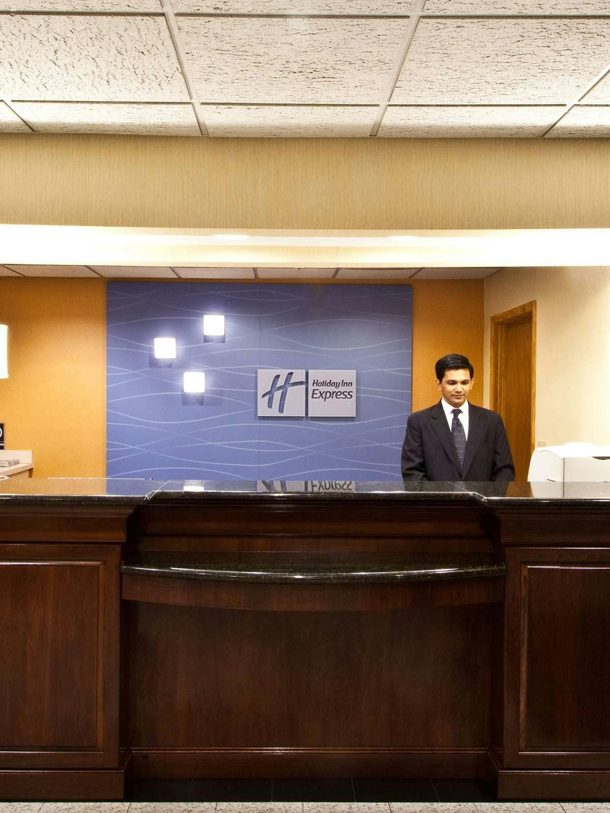 Hotel Holiday Inn Express Vero Beach West photo 4