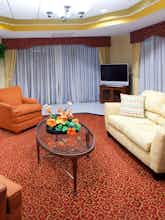 Hotel Holiday Inn Express Vero Beach West photo 3