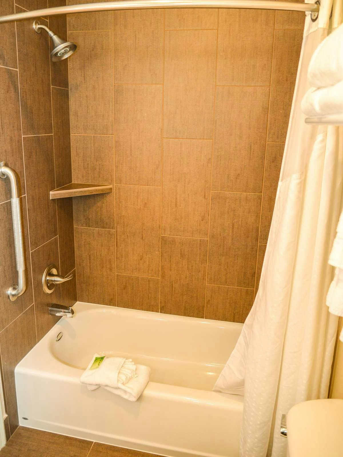 Hotel Holiday Inn Express Walla Walla photo 3