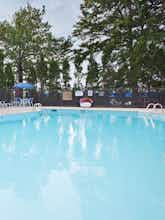 Hotel Holiday Inn Express Warren photo 4