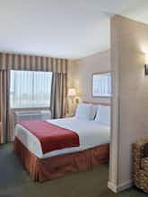 Hotel Holiday Inn Express Vancouver Airport Richmond photo 1