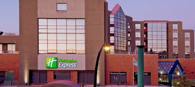 Holiday Inn Express Vancouver Metrotown Burnaby