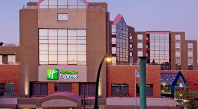Holiday Inn Express Vancouver Metrotown Burnaby