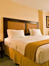 Hotel Holiday Inn Express Vancouver Metrotown Burnaby photo 1