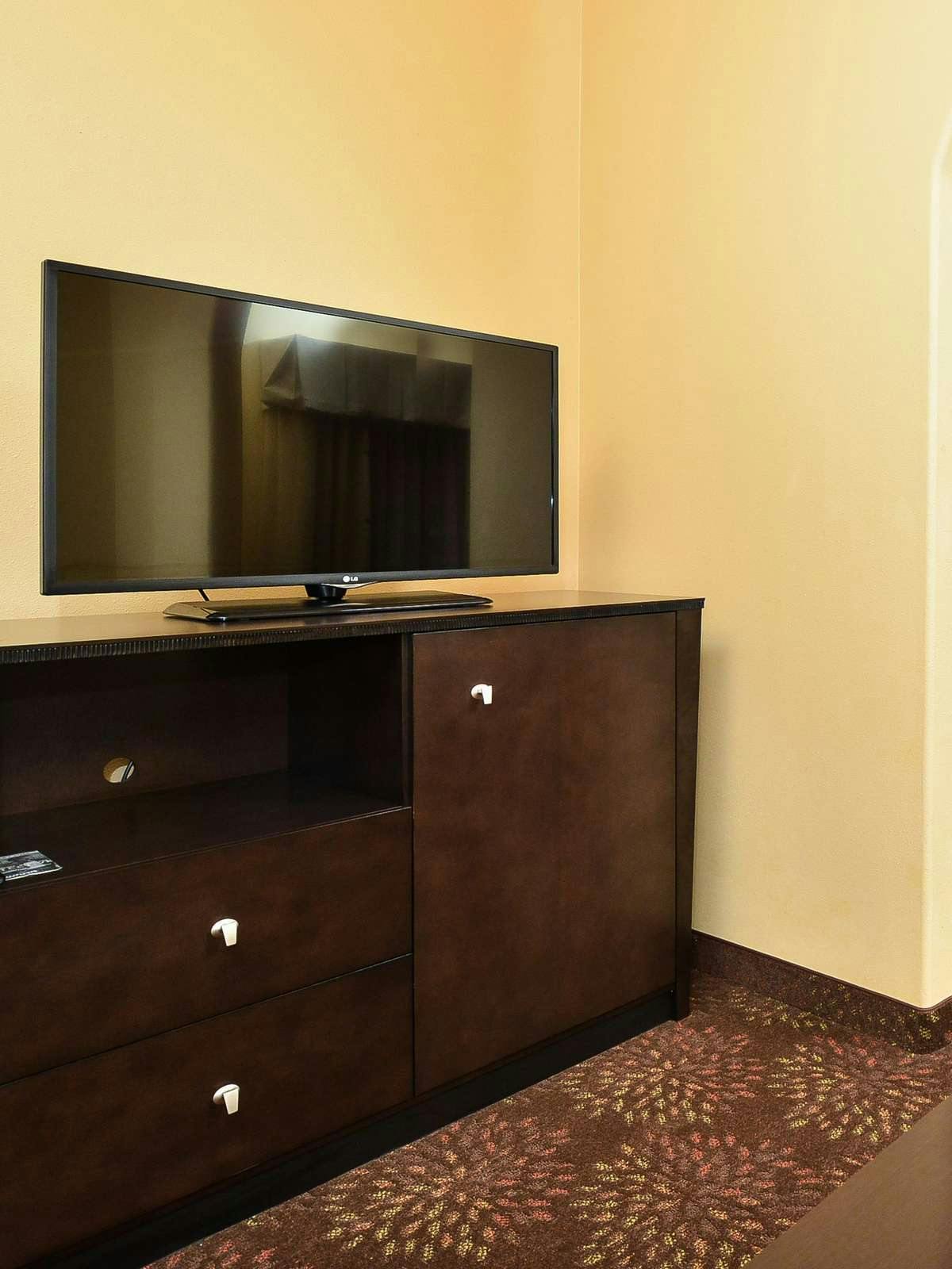 Hotel Holiday Inn Express Vancouver N Salmon Creek photo 2