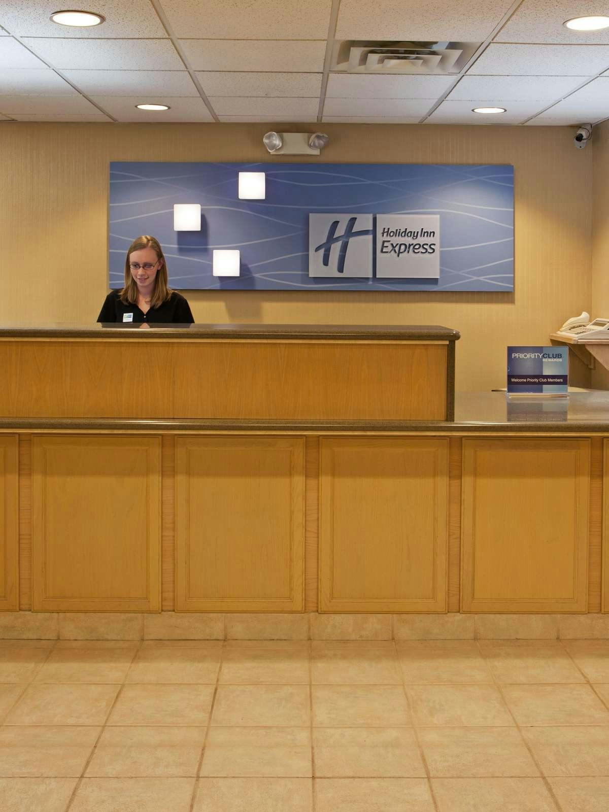 Hotel Holiday Inn Express Vermilion photo 4