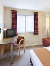Hotel Holiday Inn Express Warwick - Stratford Upon Avon photo 2