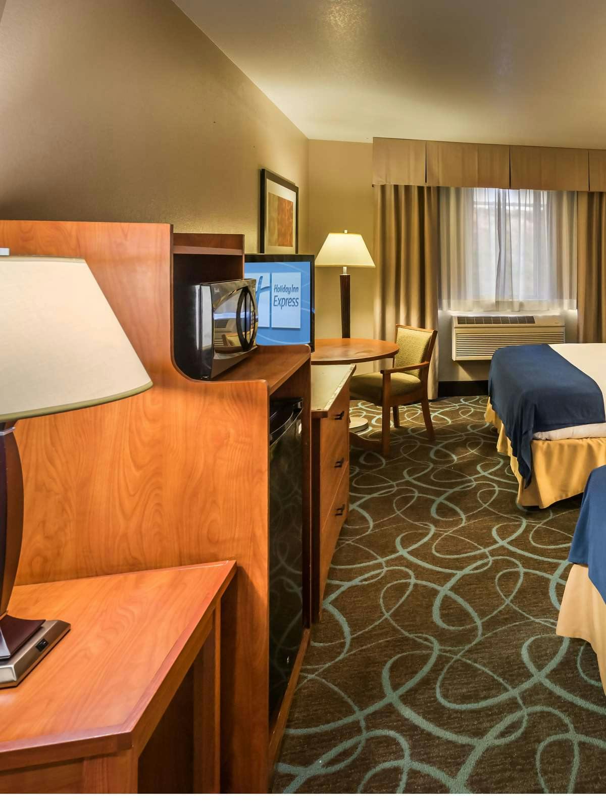 Hotel Holiday Inn Express Winnemucca photo 2