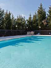 Hotel Holiday Inn Express Winston Salem photo 4