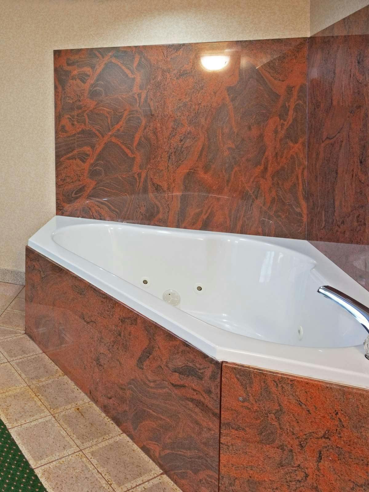 Hotel Holiday Inn Express Woodbridge photo 3