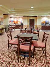 Hotel Holiday Inn Express Woodland photo 5