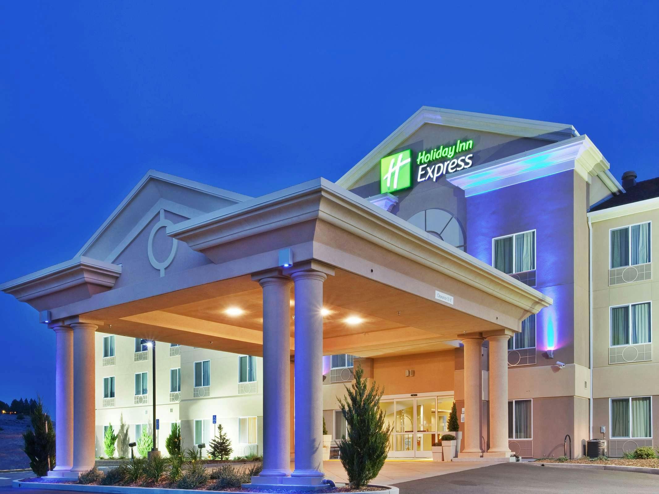 Holiday Inn Express Yreka