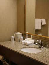 Hotel Holiday Inn Express Wilmington photo 2